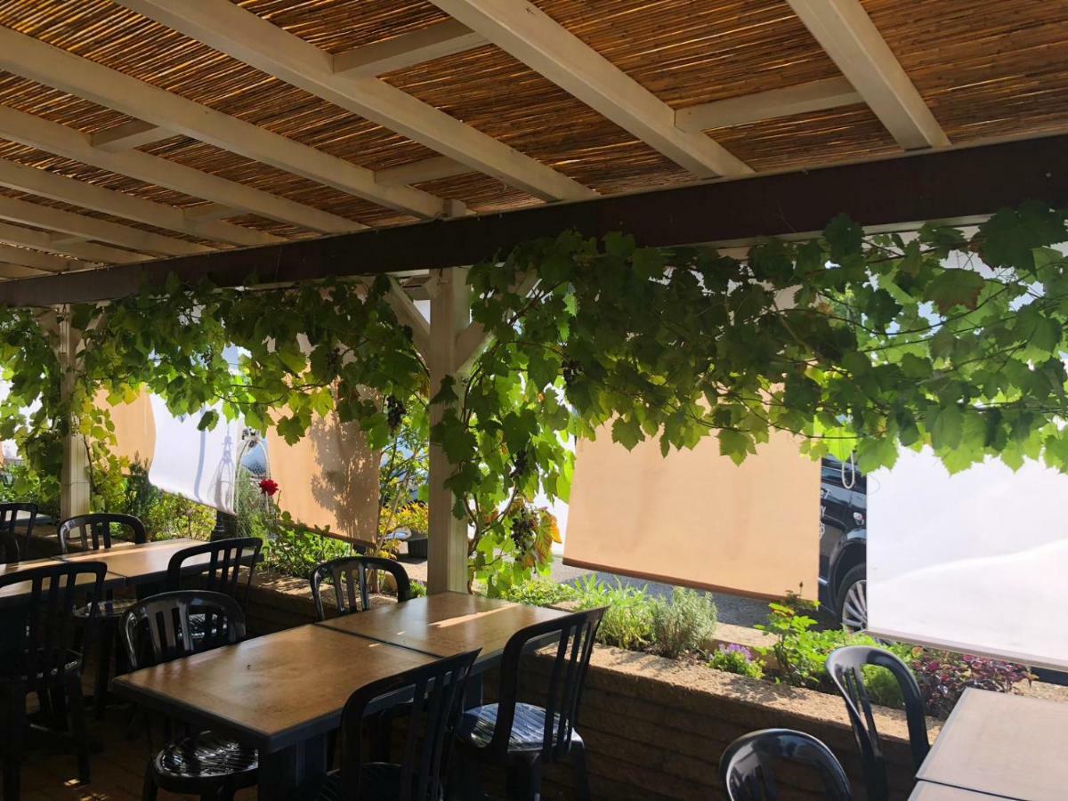 Room Bistro 33 Commugny Kültér fotó