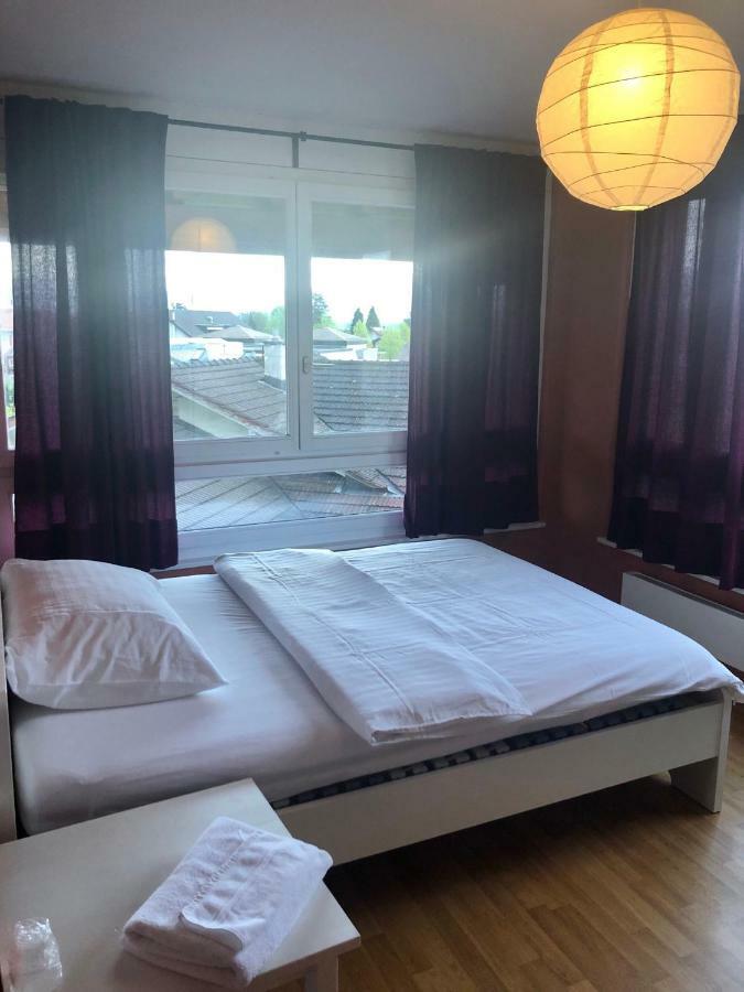 Room Bistro 33 Commugny Kültér fotó